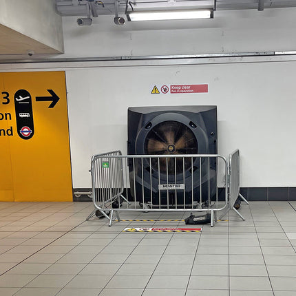 Master Biocooler BC 341 am Flughafen London Heathrow
